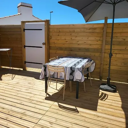 Escale Ocean A 800 M De La *